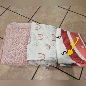 Baby Girl Blankets